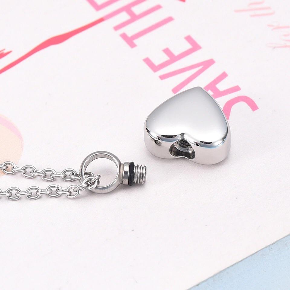 Cremation Locket - Simple Heart (Silver) - Your Locket