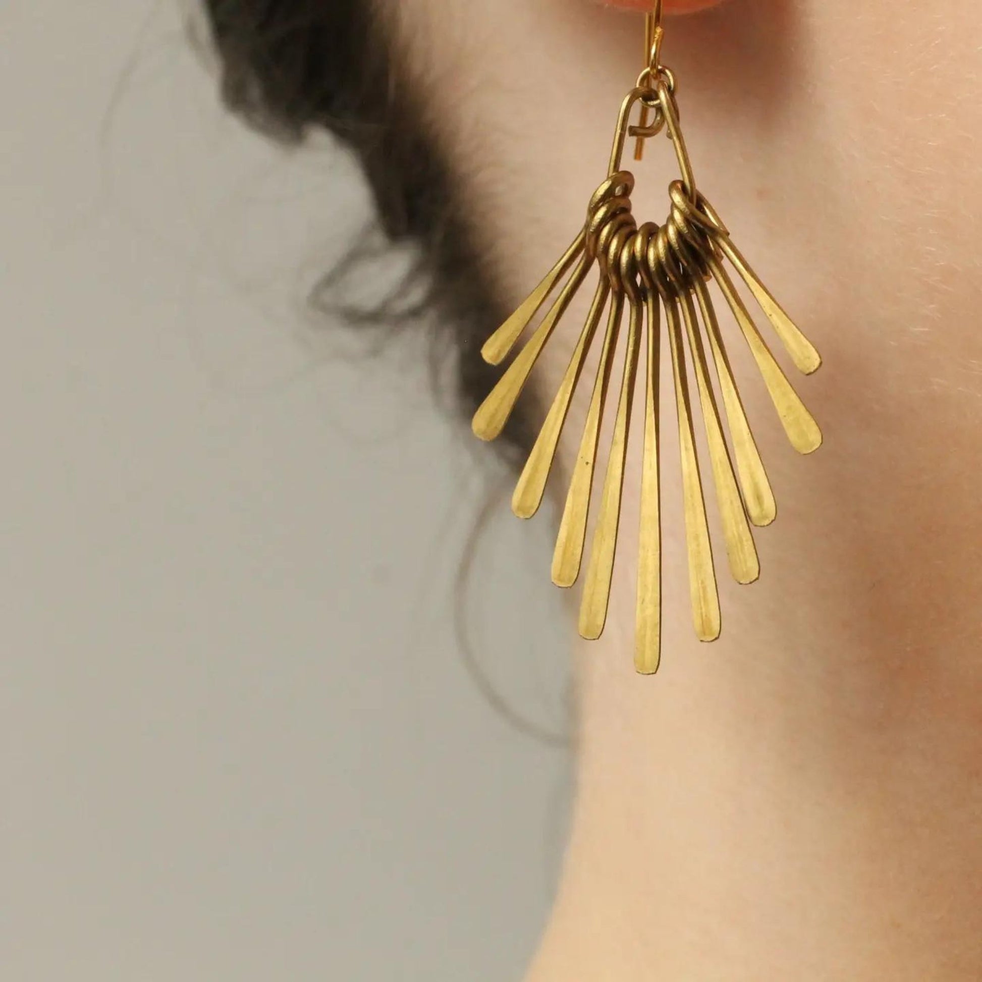 Art Deco Gold Fringe Earrings - The Little Jewellery Company