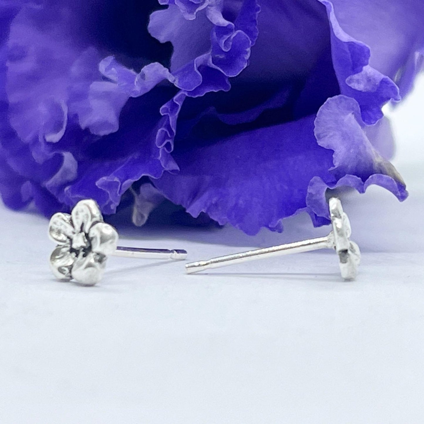 Silver Forget Me Not Earrings - The Little Jewellery Company