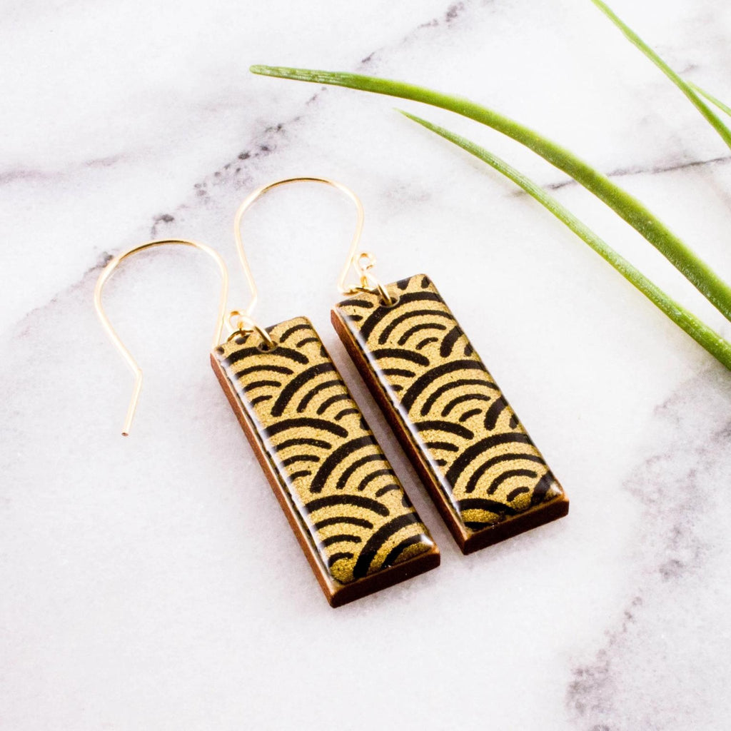 Black + Gold Wave Rectangle Earrings - The Little Jewellery Company