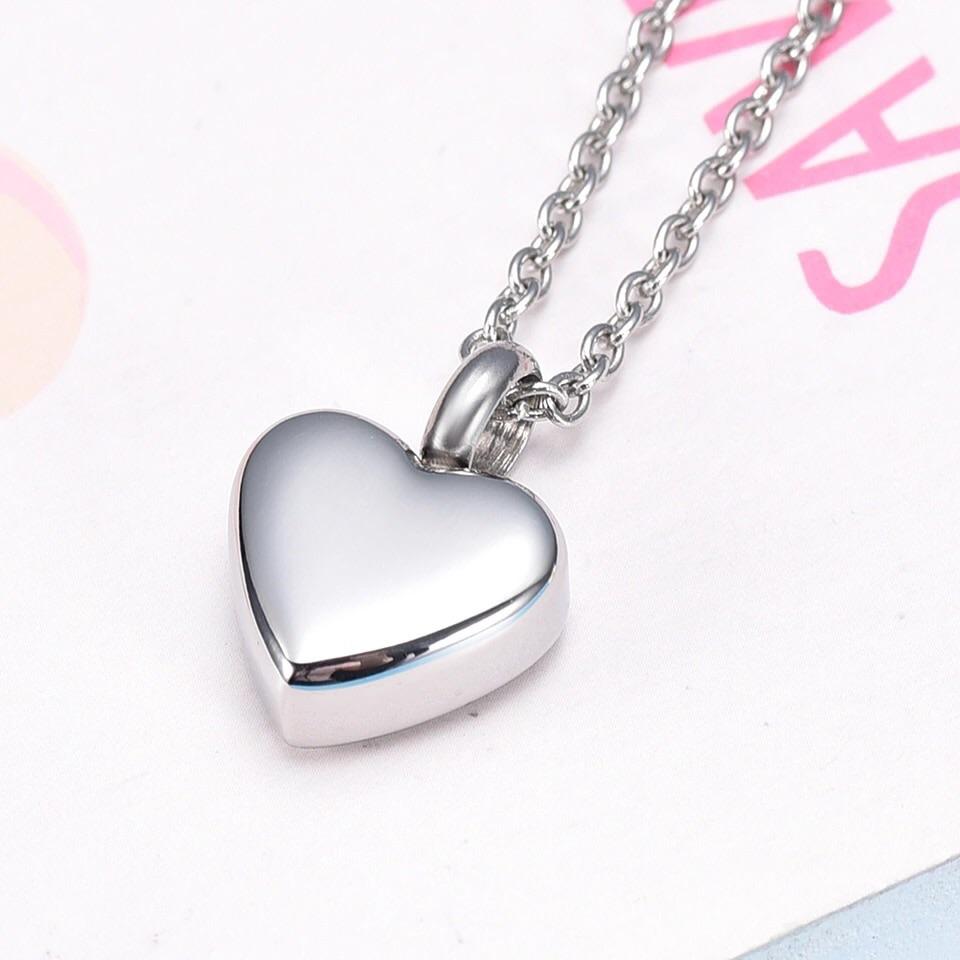 Cremation Locket - Simple Heart (Silver) - Your Locket