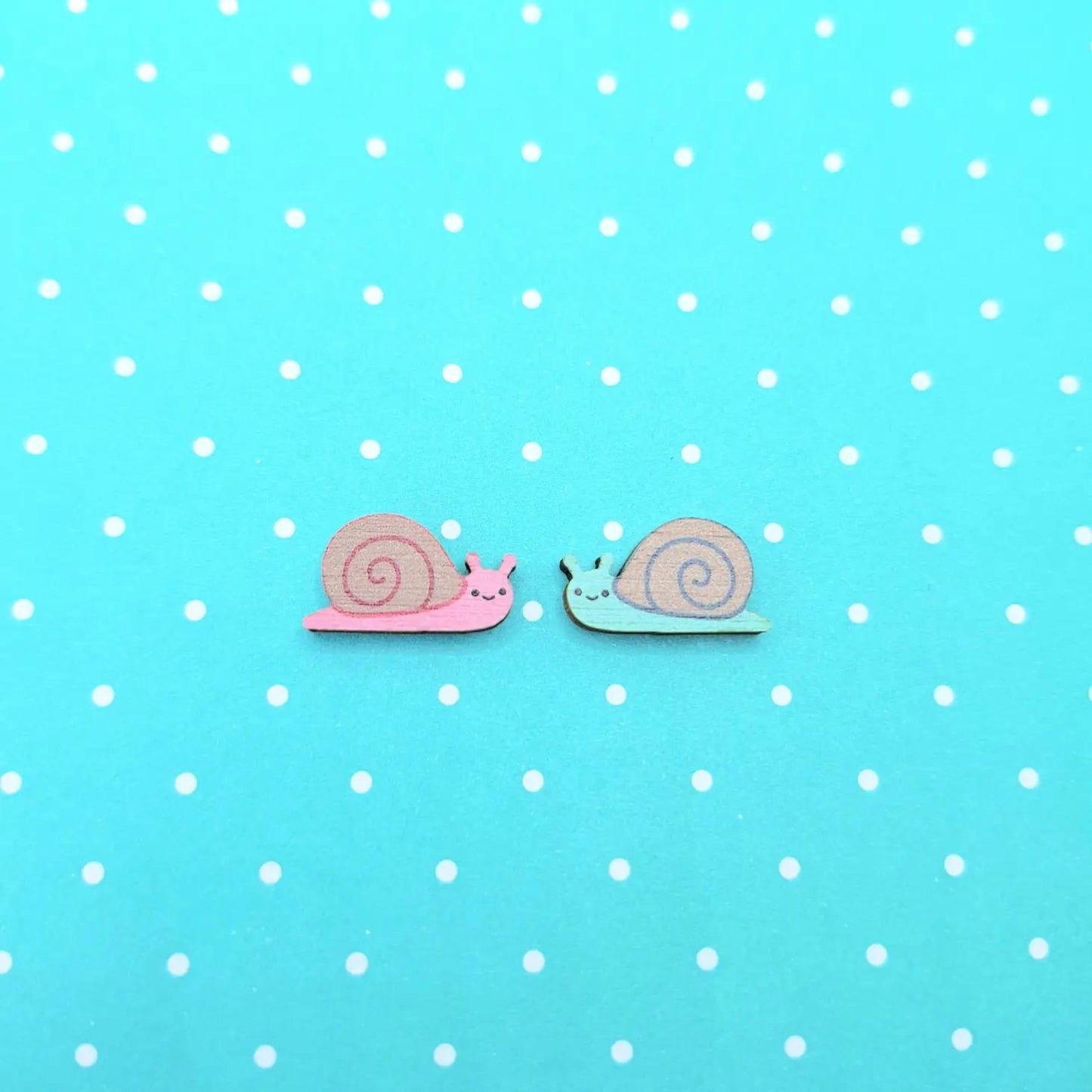 Snail Stud Earrings - The Little Jewellery Company