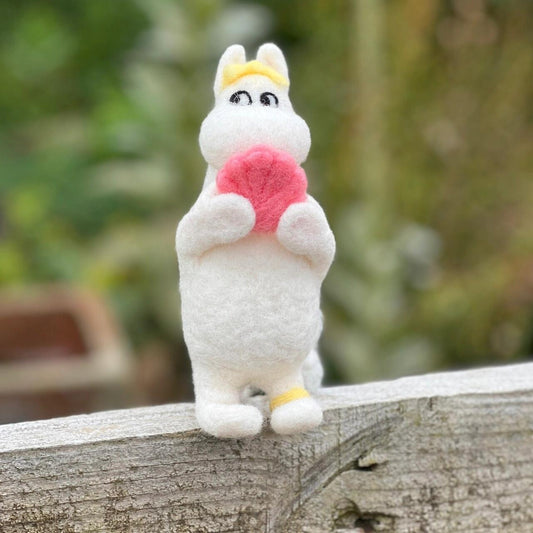 Snorkmaiden Finds a Shell Needle Felting Kit - The Little Jewellery Company